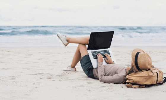 5 Aksesoris Laptop yang Tepat Buat Freelancer 5 aksesoris laptop freelancer