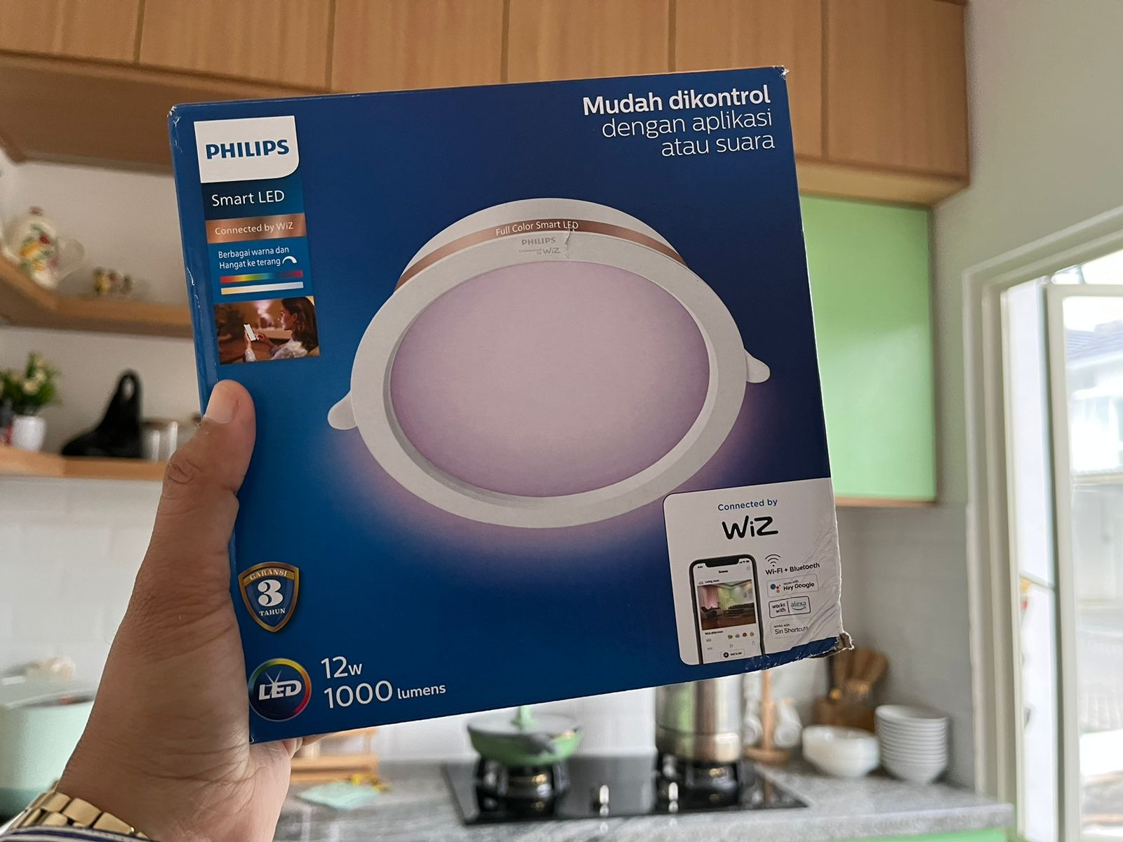 Smart Lighting untuk Rumah Baru Philips Smart LED Connected by WiZ-1