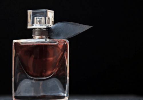 Perbedaan dari Hair and Body Mist dengan Parfum Serta Manfaatnya