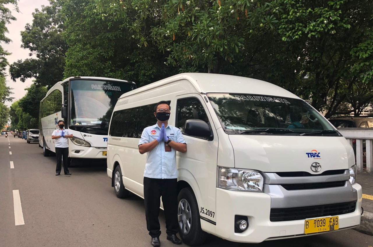 Sewa Bus di TRAC Buat Perjalanan Bersama Rombongan Jadi Lebih Seru